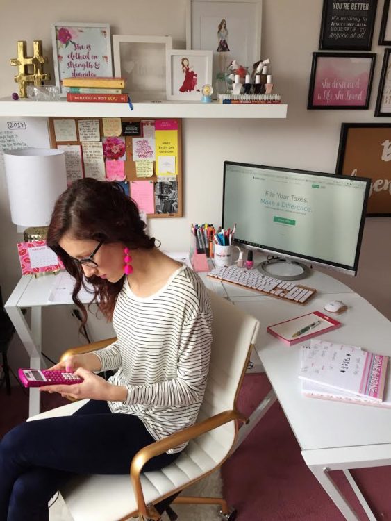 13 Tips for Getting + Staying Productive while Working from Home