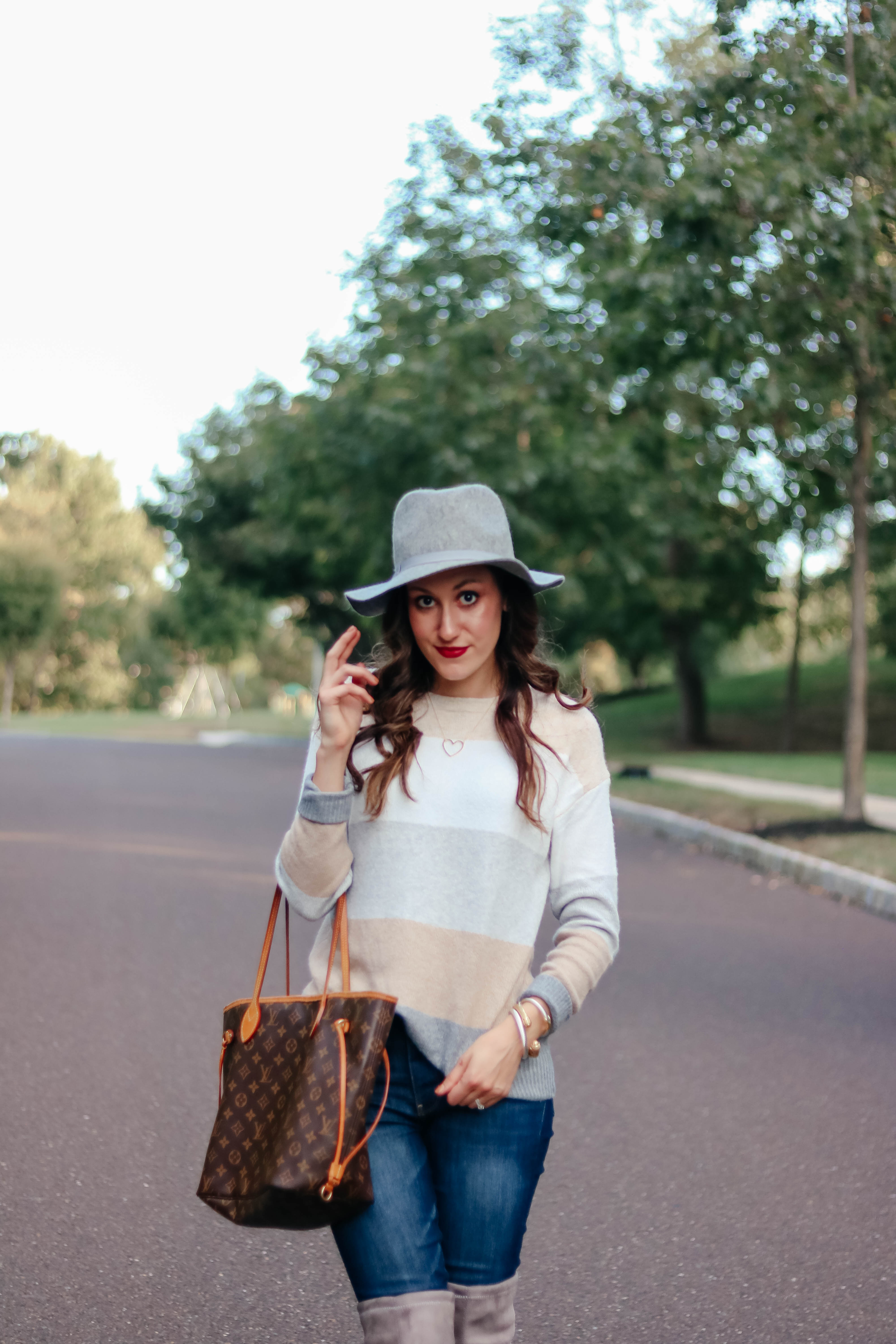 The $12 Sweater that feels like Cashmere - This $12 striped pullover sweater is INCREDIBLE and WILL sell out, so treat yo'self ASAP! - Easy, affordable fall fashion on Coming Up Roses
