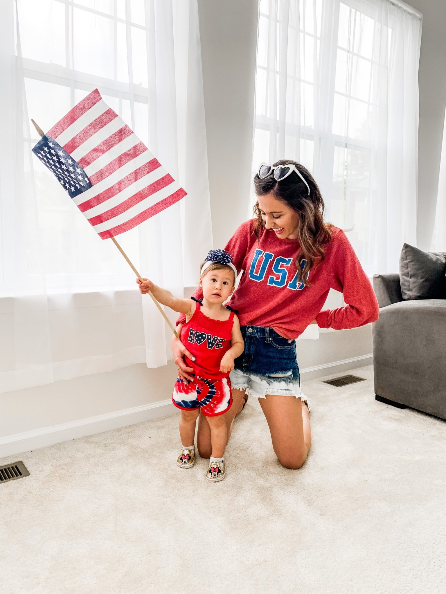 EXPLOSIVE 4TH OF JULY SALES  Coming up Roses