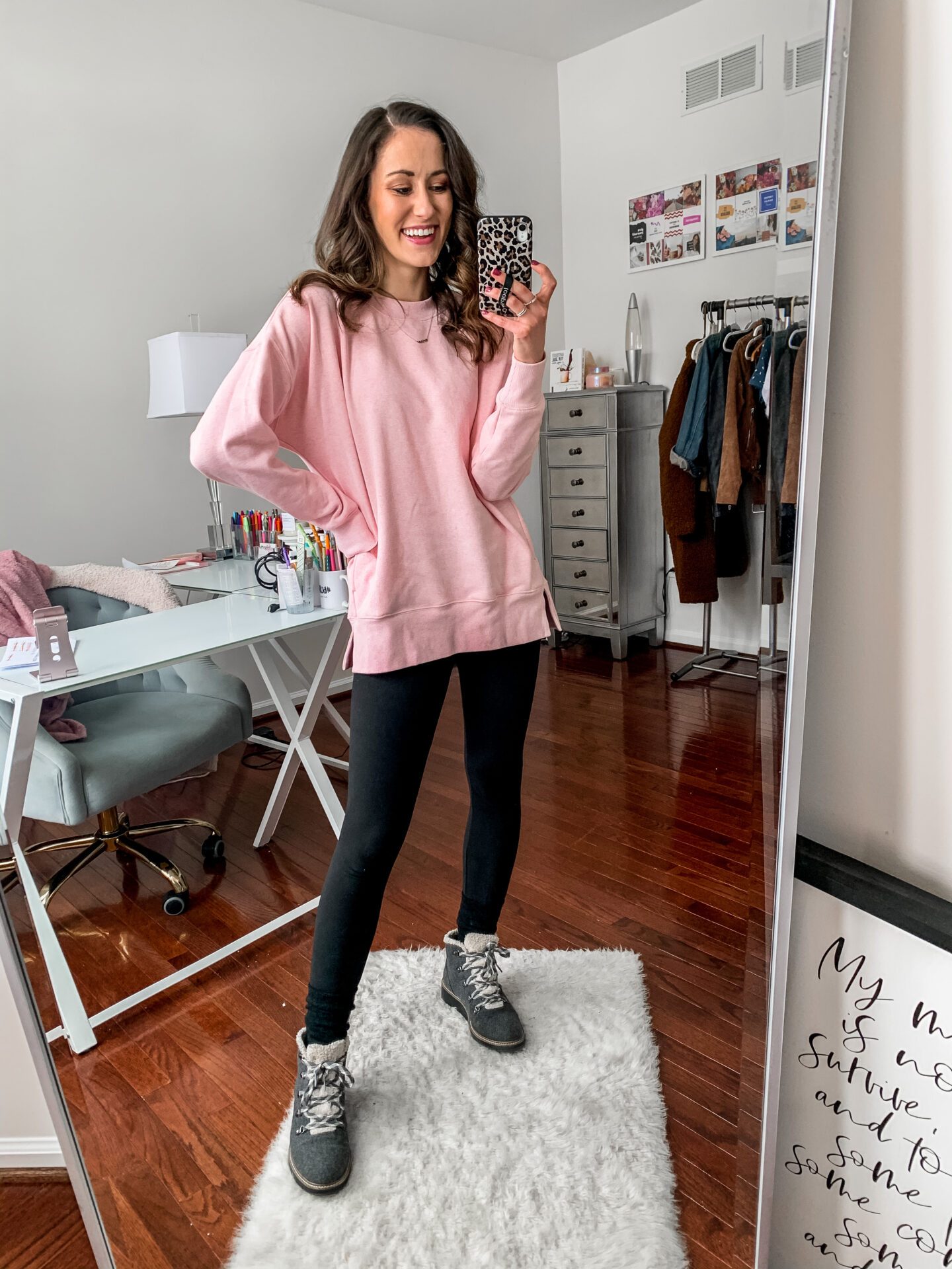 8 CUTE WAYS TO WEAR YOUR FAVORITE SWEATSHIRT - Sweatshirt Outfit Ideas on Coming Up Roses