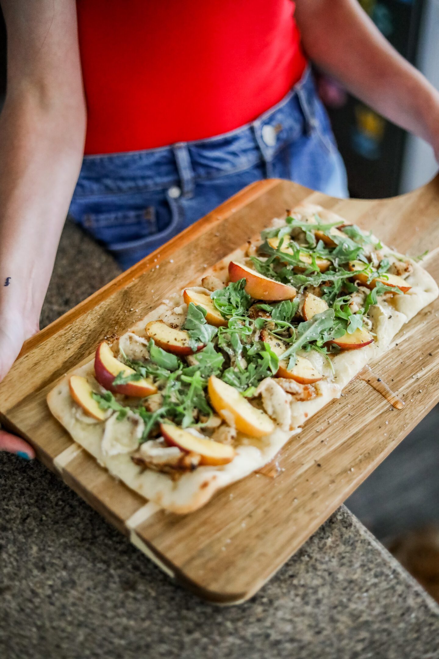 Brie, Nectarine, & Chicken Flatbread - Delicious summer recipe on Coming Up Roses