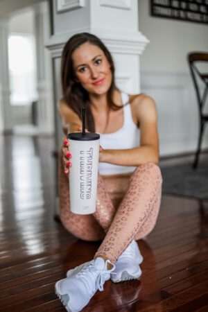 15 Ways to Drink More Water (EASILY!) - on Coming Up Roses