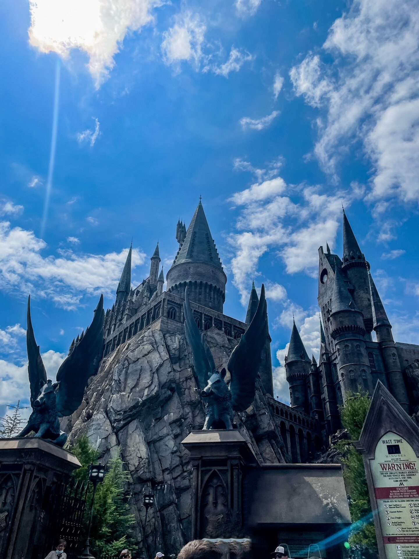 Our Anniversary Trip to Universal Orlando Resort - with things to do at Universal Studios Orlando when it rains, must-see spots at Harry Potter World, + MORE!