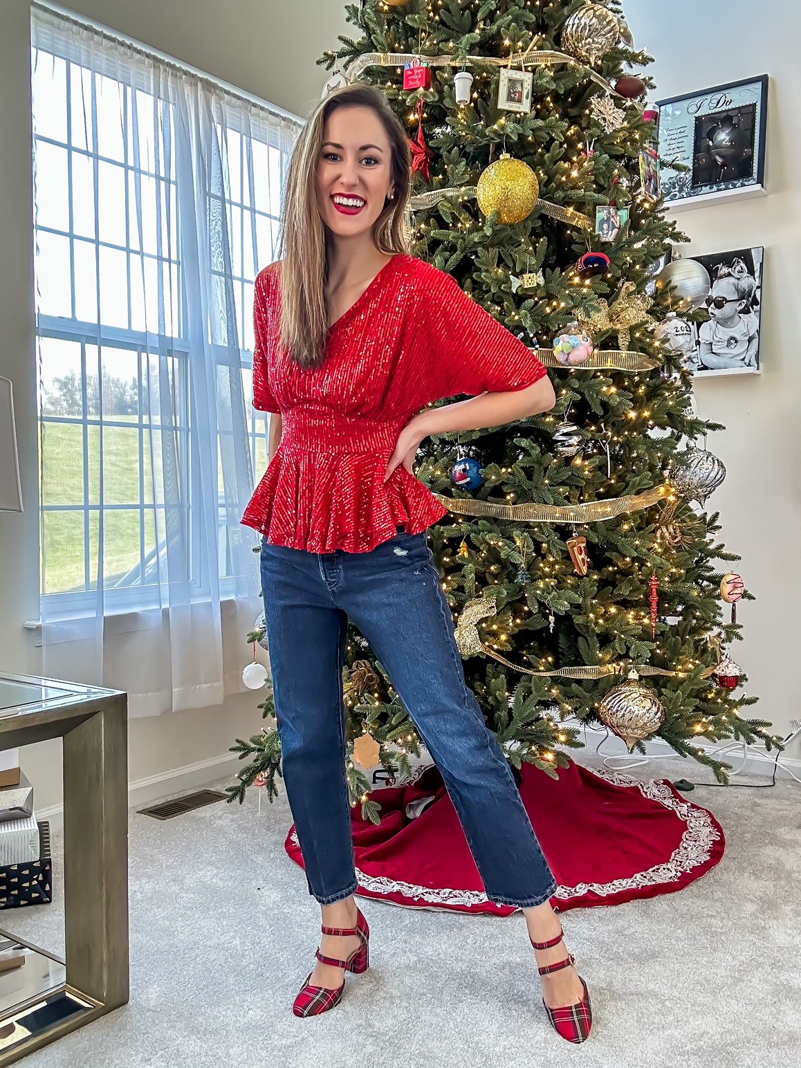 Festive Holiday Outfit Ideas - sequin top outfit idea on Coming Up Roses