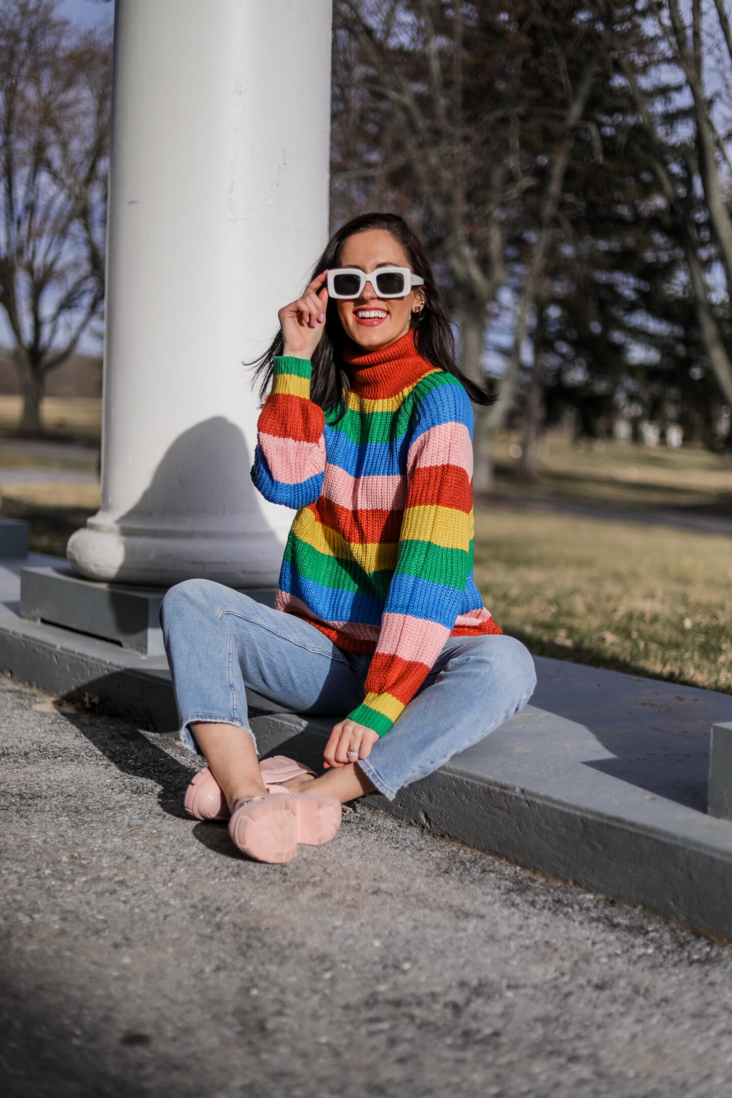 SPRING SWEATERS as the perfect transitional outfit between seasons - on Coming Up Roses