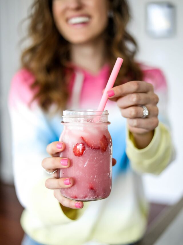 Homemade Starbucks Pink Drink